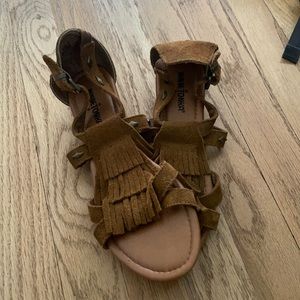 Minnetonka Fringe Wedge Sandals